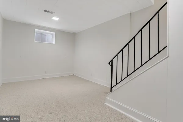 $2,450 | 3369 South Stafford Street, Unit A1, Arlington, VA 22206