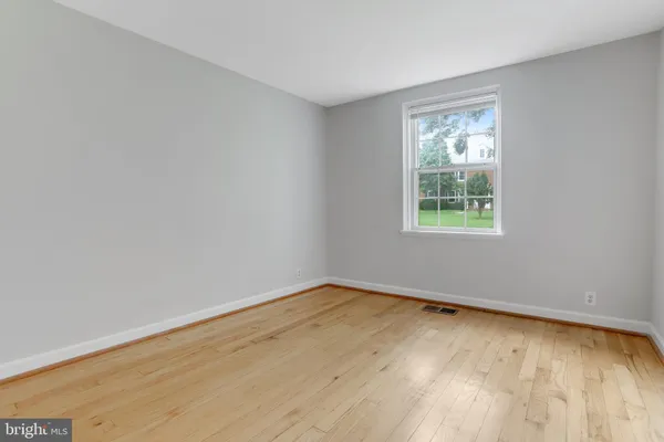 $2,450 | 3369 South Stafford Street, Unit A1, Arlington, VA 22206