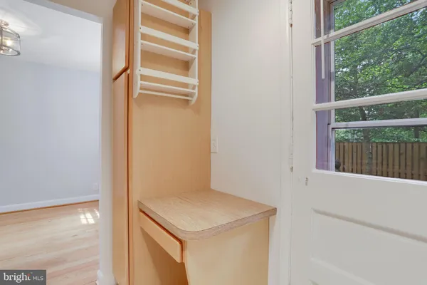 $2,450 | 3369 South Stafford Street, Unit A1, Arlington, VA 22206