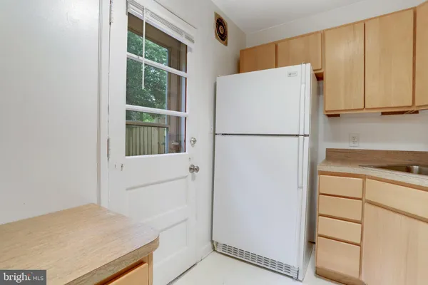 $2,450 | 3369 South Stafford Street, Unit A1, Arlington, VA 22206