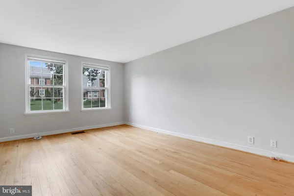 $2,450 | 3369 South Stafford Street, Unit A1, Arlington, VA 22206