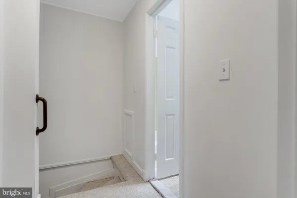 $2,450 | 3369 South Stafford Street, Unit A1, Arlington, VA 22206