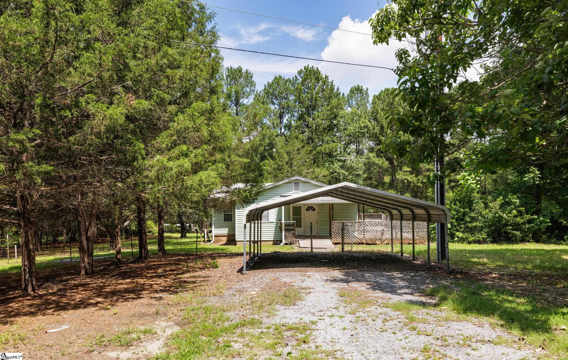 329 Berry Road Pelzer, SC 29669 - Photo 3 of 38