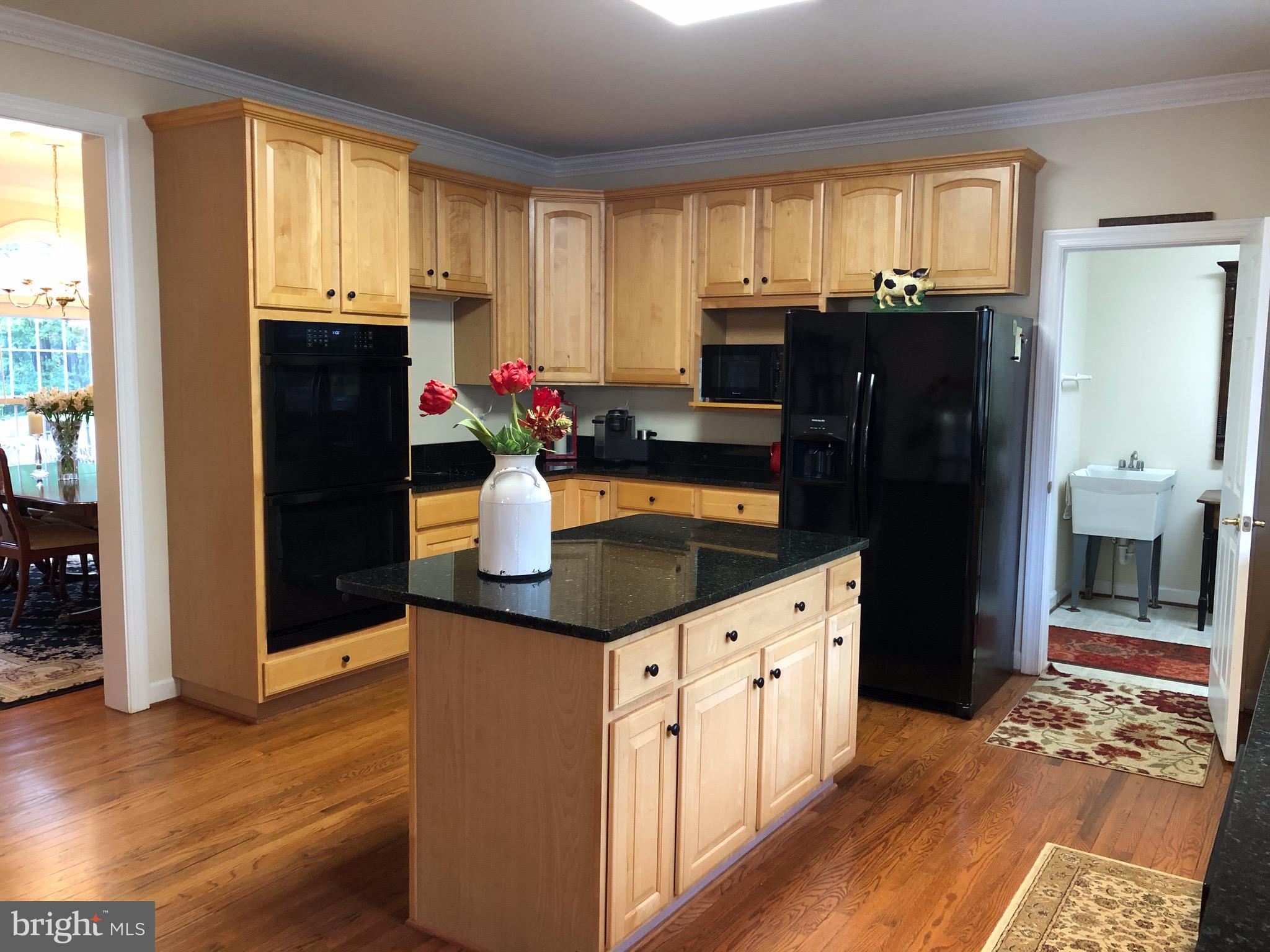 9780 Meetze Road Midland, VA 22728 - Photo 27 of 79 Space Galore!