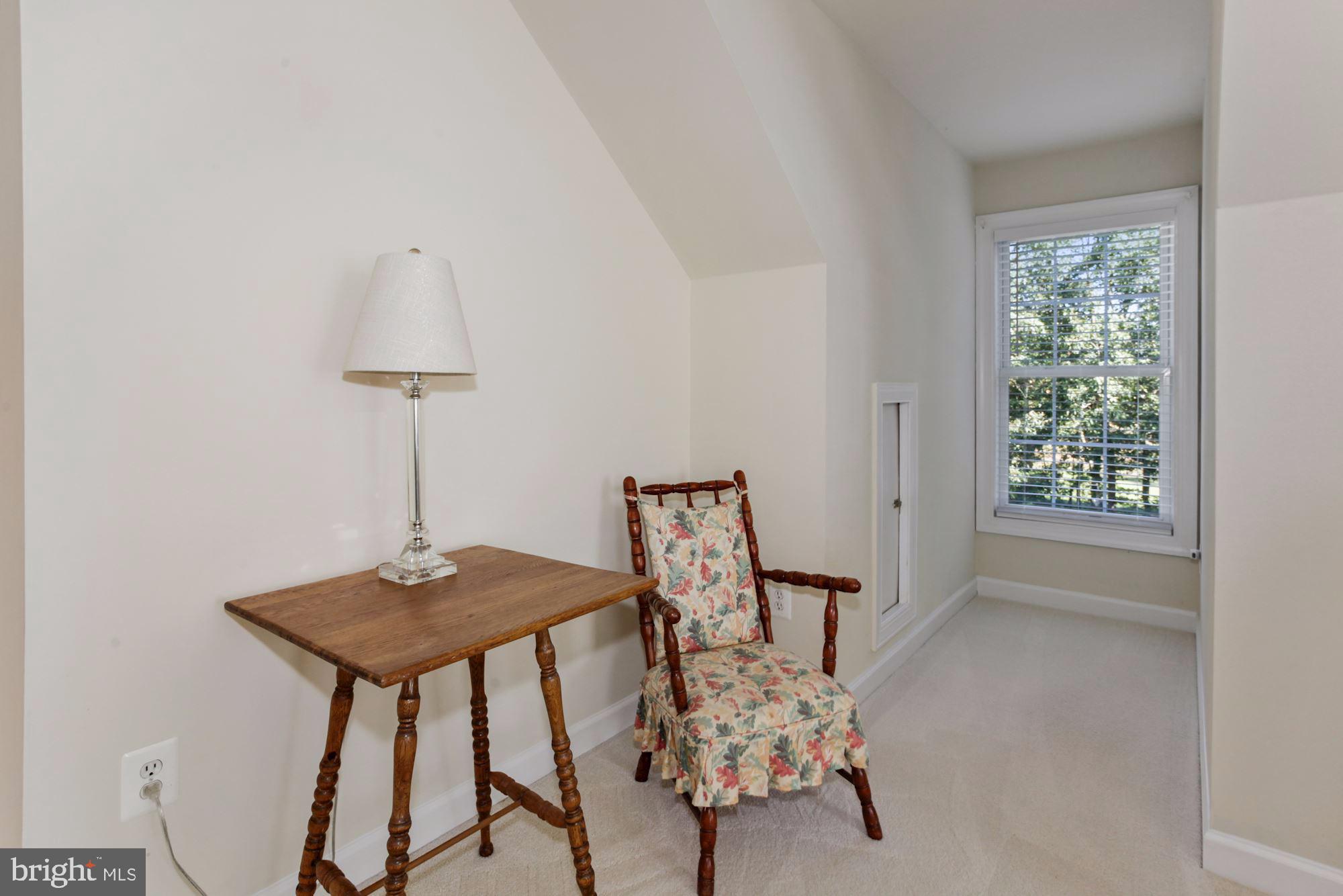 9780 Meetze Road Midland, VA 22728 - Photo 46 of 79 Nice sitting area.