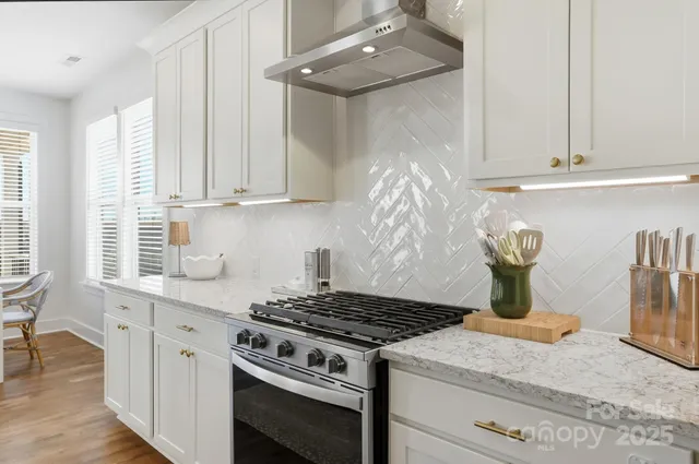 $1,300,000 | 6246 Six String Court, Fort Mill, SC 29708