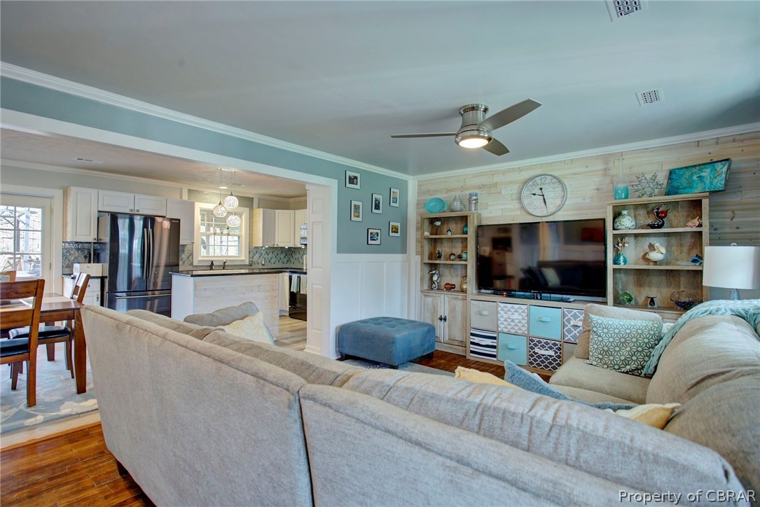 9374 Marlfield Road Gloucester, VA 23061 - Photo 7 of 42 Gallery Image 7