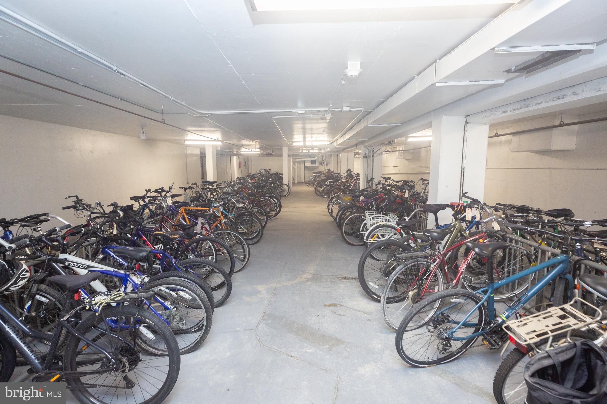 3001 Veazey Terrace Northwest, Unit 1128 Washington, DC 20008 - Photo 17 of 22 a view of a room with gym equipment