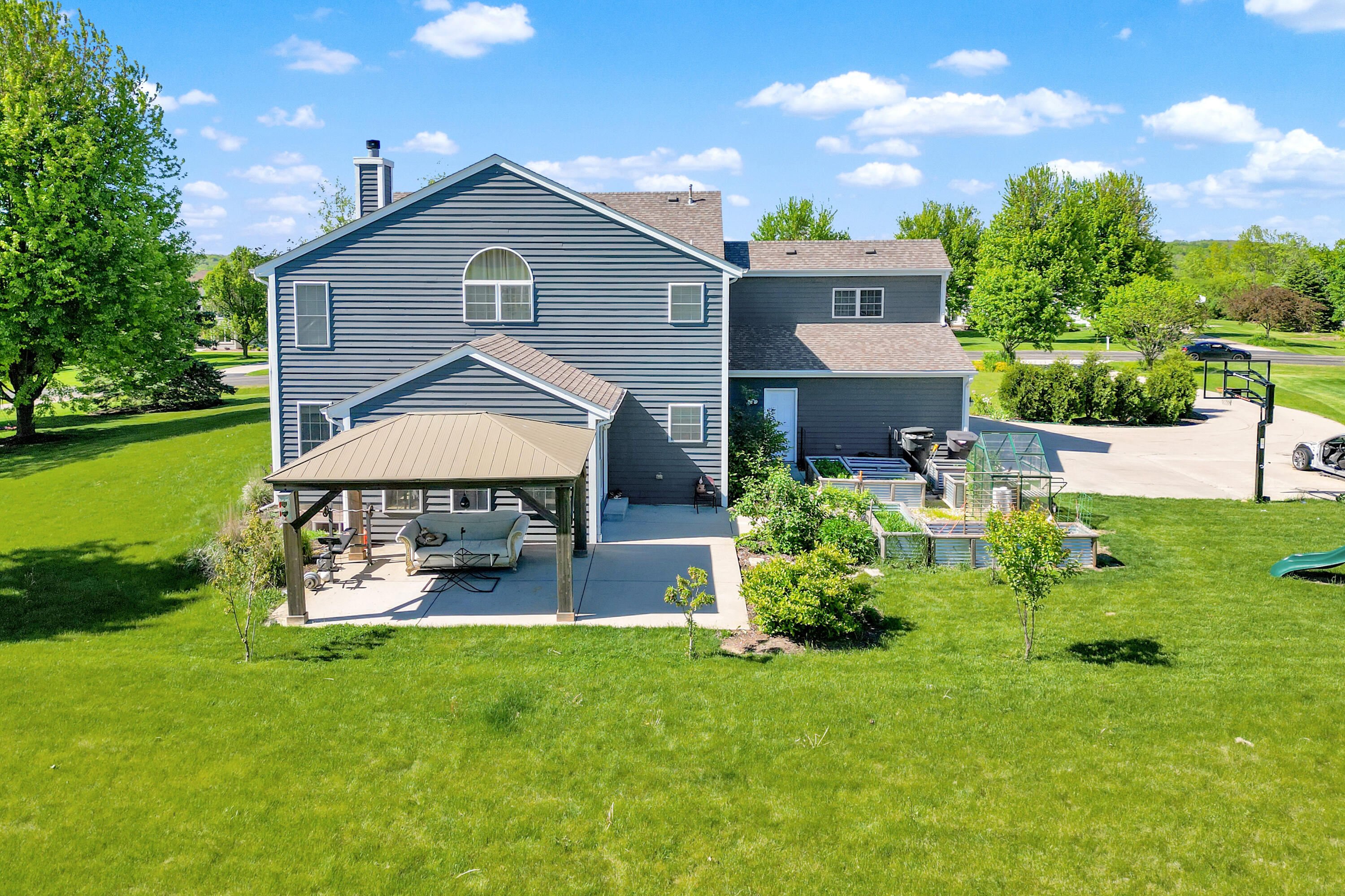 S25W29201 Cambrian Ridge Genesee, WI 53188 - Photo 36 of 48 S25W29201 Cambrian Ridge-39