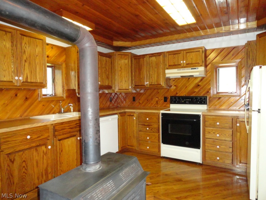 2144 Industry Road Atwater, OH 44201 - Photo 5 of 25 Gallery Image 5