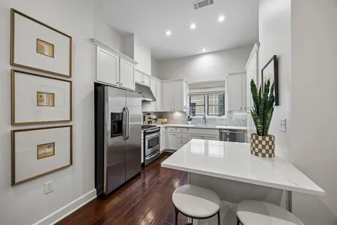 $620,000 | 3210 Carlisle Street, Unit 48, Dallas, TX 75204