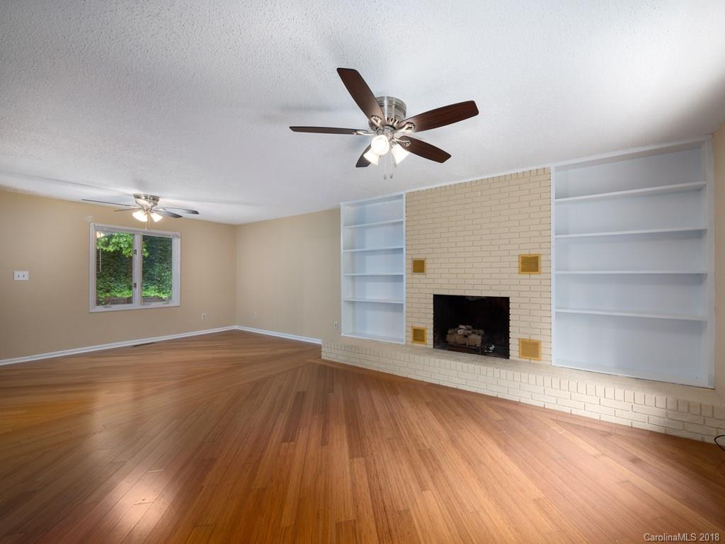 29 Innsbrook Road Asheville, NC 28804 - Photo 4 of 15 Gallery Image 4