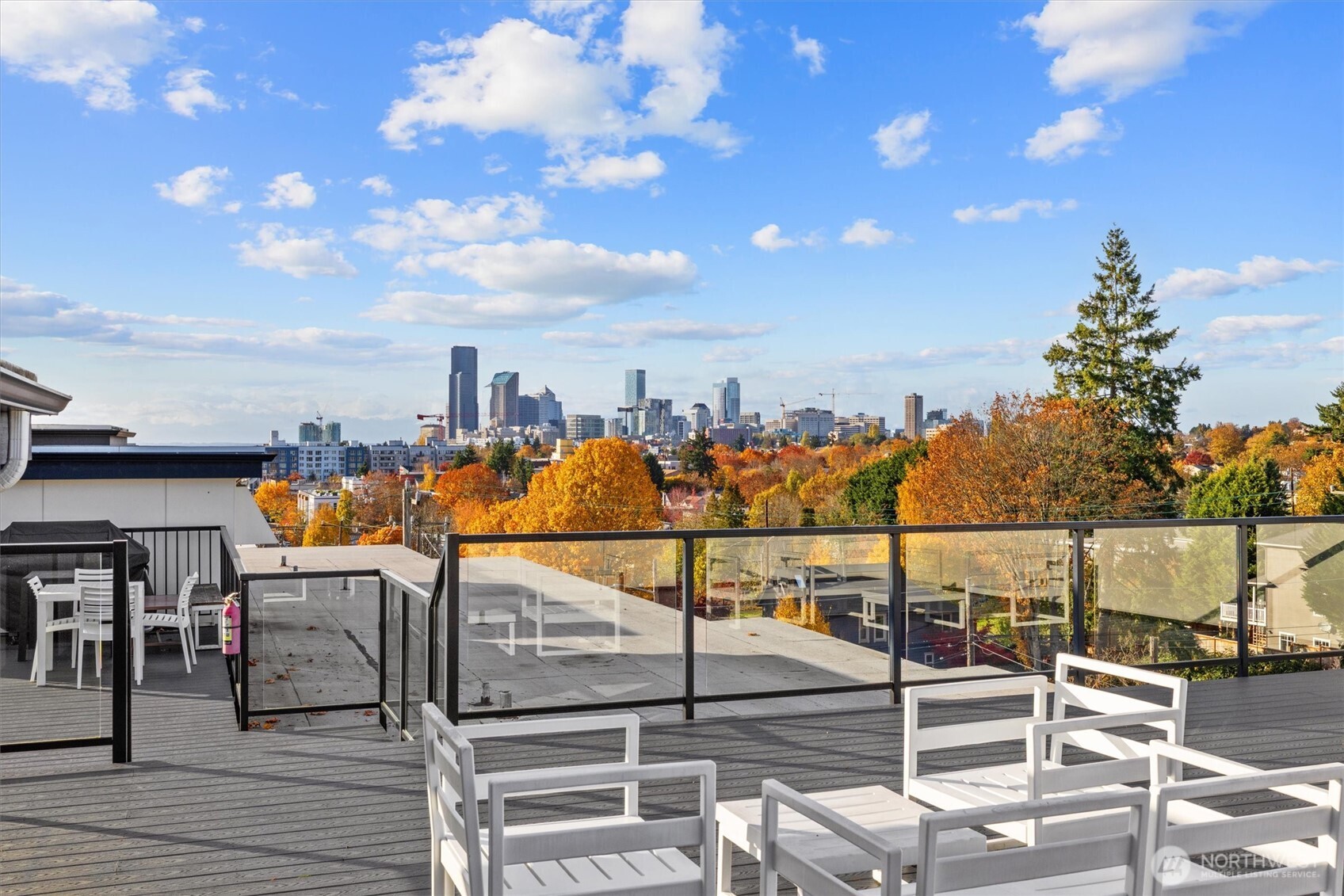 2901 South Jackson Street, Unit 507 Seattle, WA 98144 - Photo 19 of 29 a view of a terrace