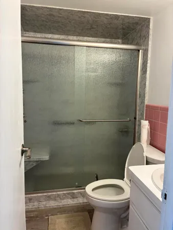 $98,000 | 8900 East Jefferson Avenue, Unit 632, Detroit, MI 48214