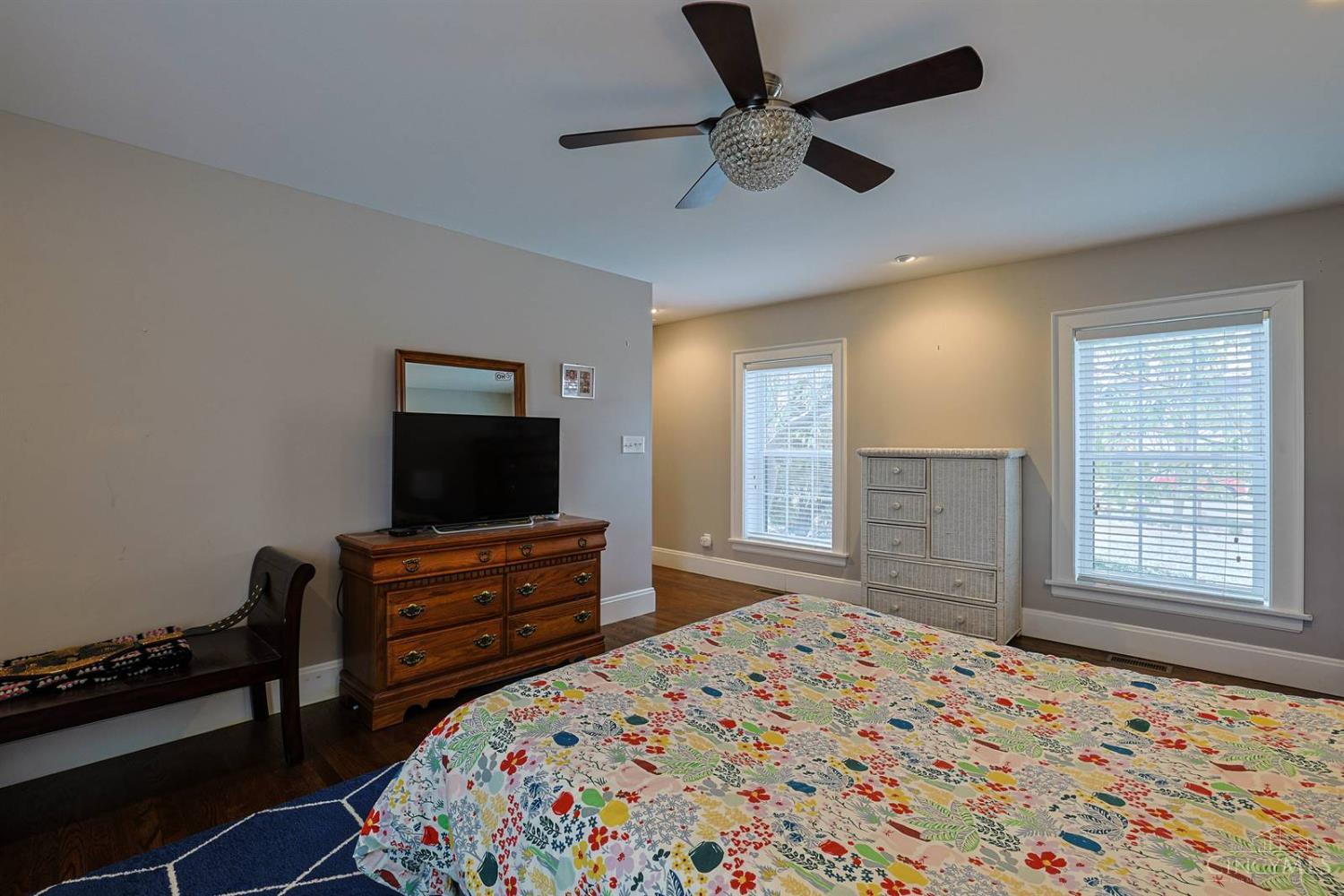 5835 Montgomery Road Cincinnati, OH 45212 - Photo 20 of 44 Gallery Image 20
