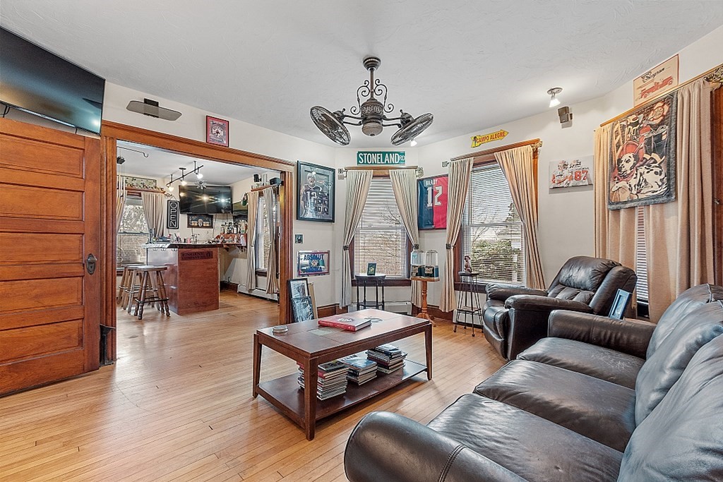 55 Channing Street Worcester, MA 01605 - Photo 11 of 32