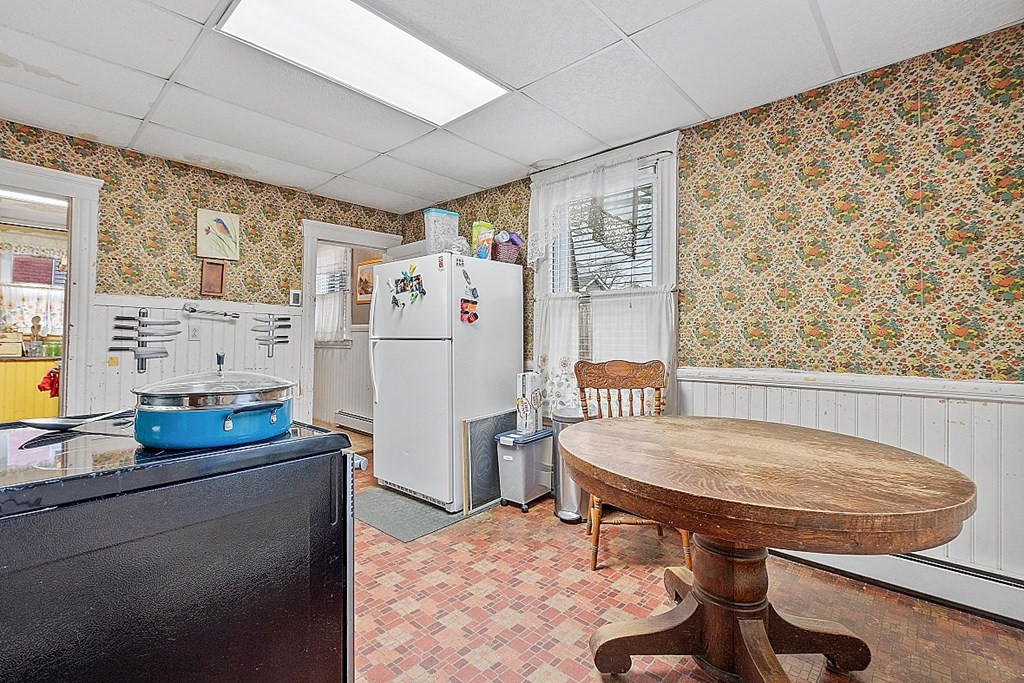 55 Channing Street Worcester, MA 01605 - Photo 15 of 32