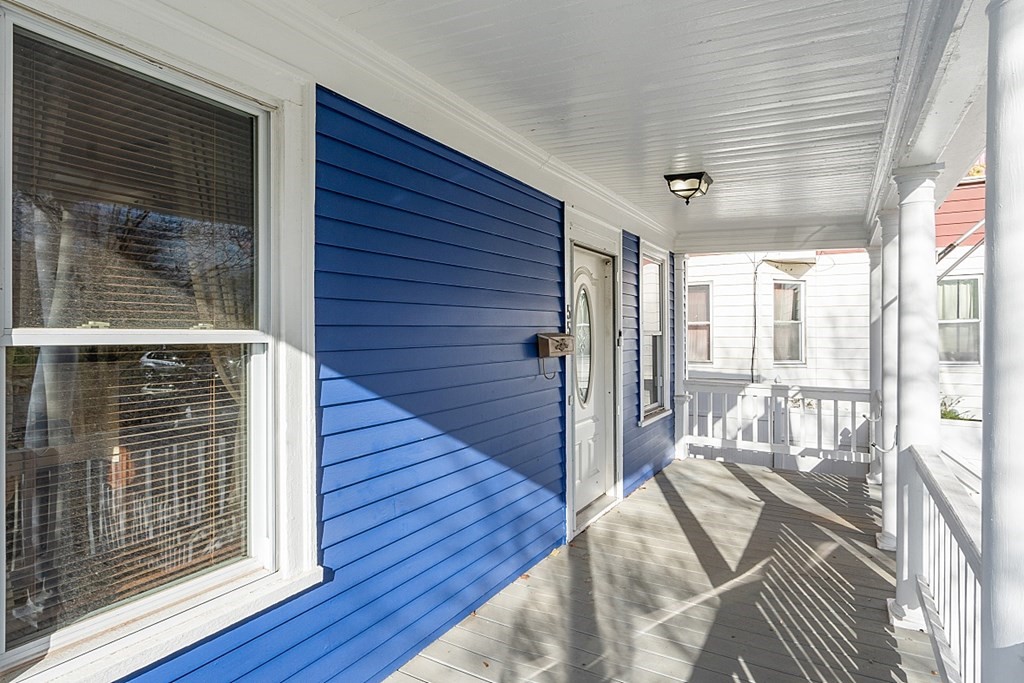 55 Channing Street Worcester, MA 01605 - Photo 3 of 32