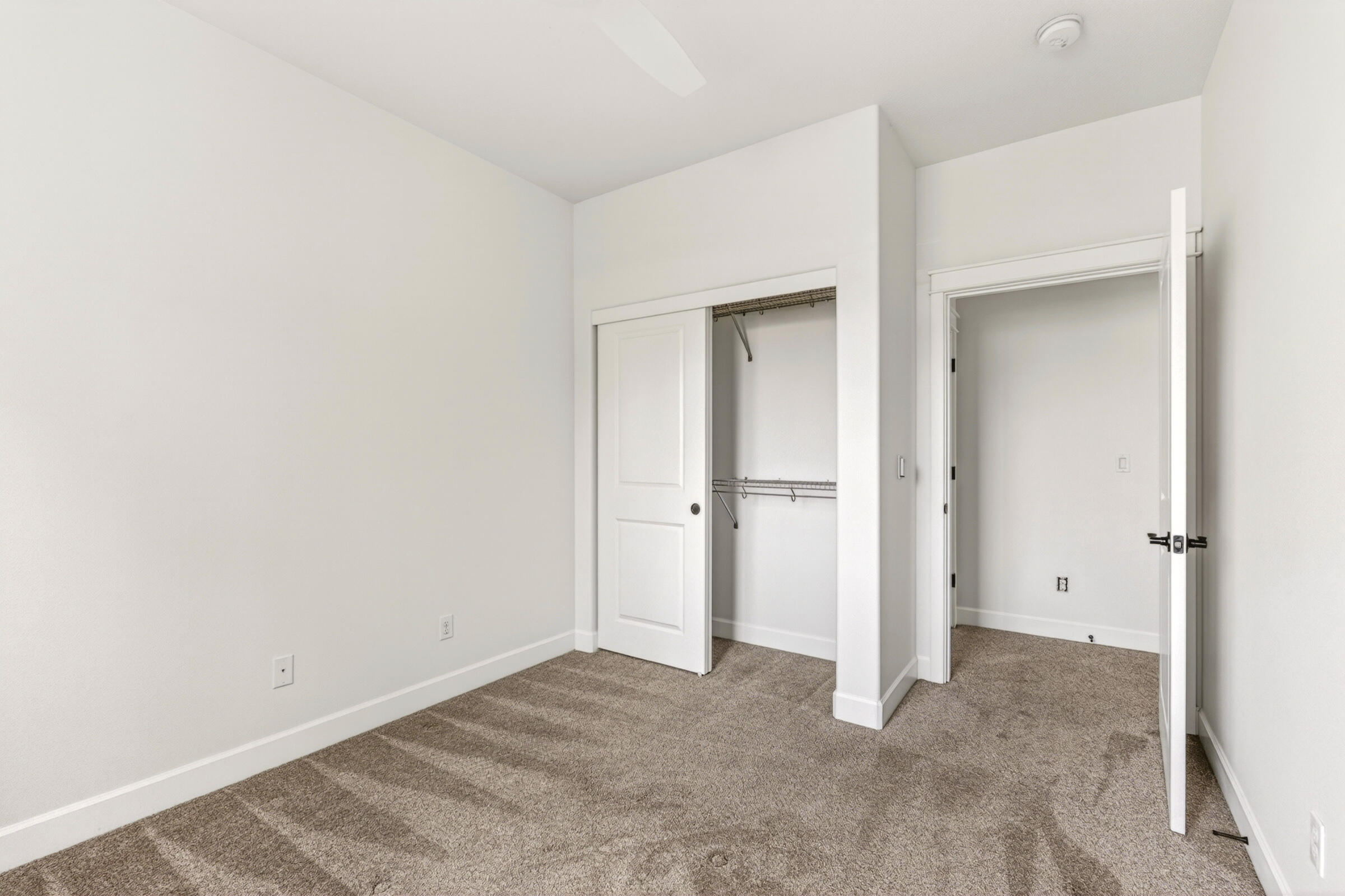 60275 Addie Triplett Loop Bend, OR 97702 - Photo 22 of 34 Room #2