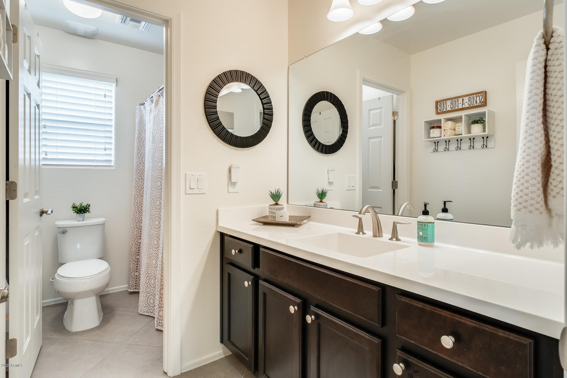 12118 West Rowel Road Peoria, AZ 85383 - Photo 20 of 34