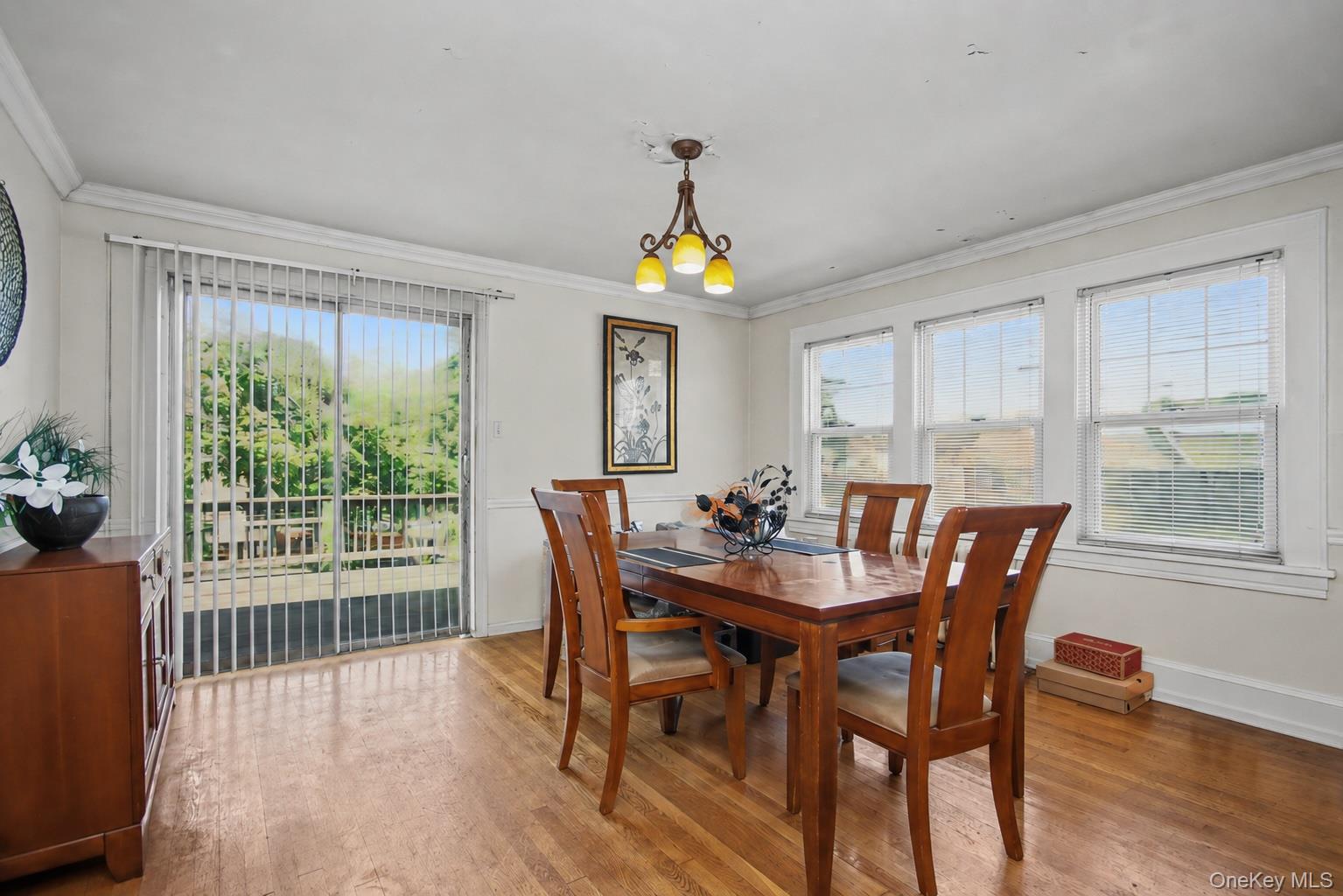 280 West Post Road White Plains, NY 10606 - Photo 9 of 21 Virtually staged, clutter has been removed.