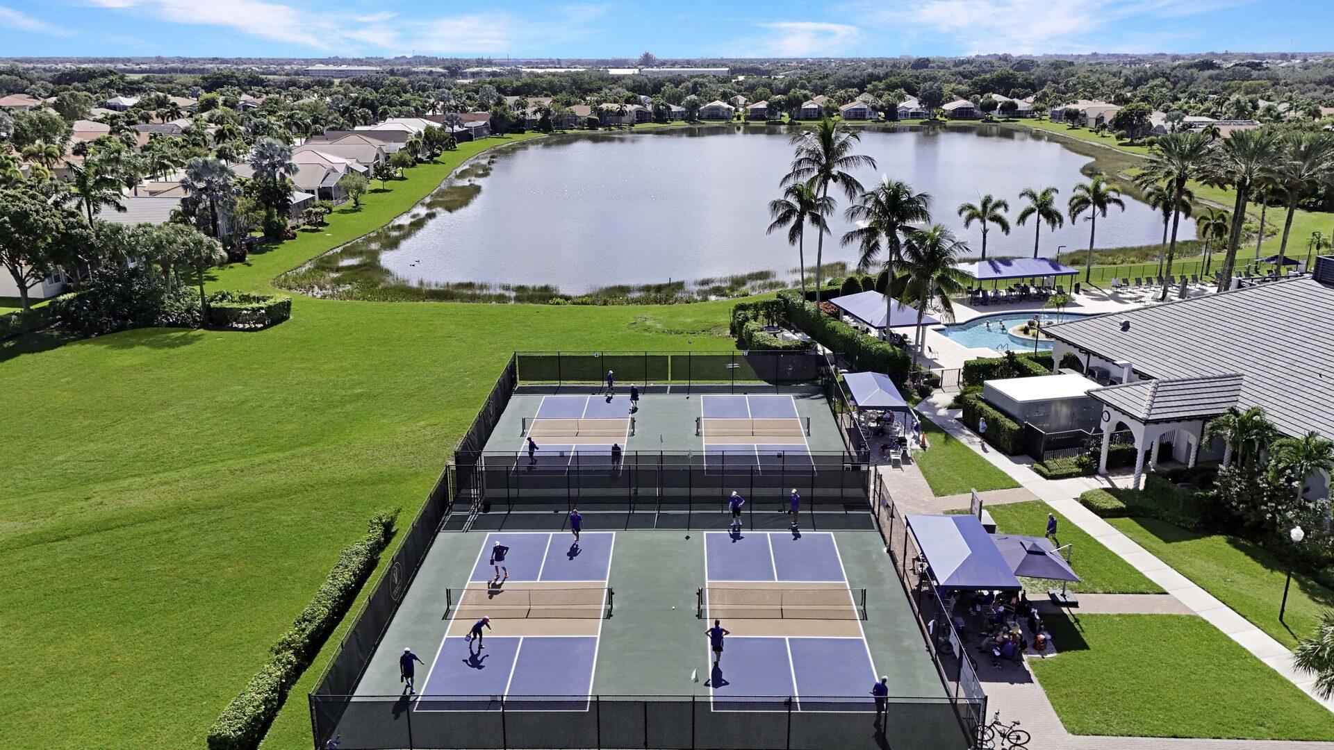 8214 Bellafiore Way Boynton Beach, FL 33472 - Photo 33 of 35 an aerial view of a