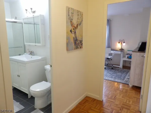 $2,800 | 2352 Linwood Avenue, Fort Lee, NJ 07024