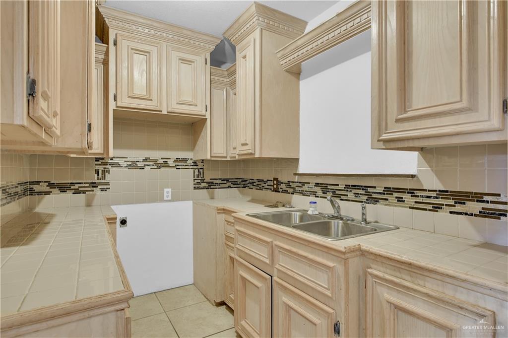 506 Pasco Street Rio Grande City, TX 78582 - Photo 9 of 21