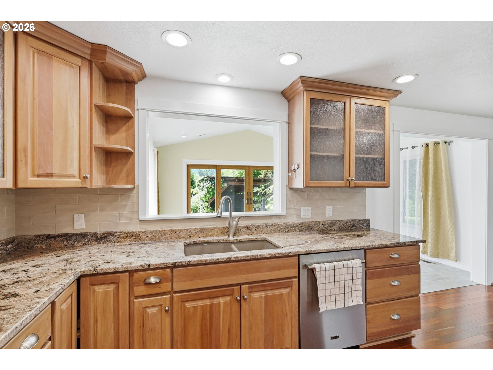 39200 Camp Creek Road Springfield, OR 97478 - Photo 10 of 47