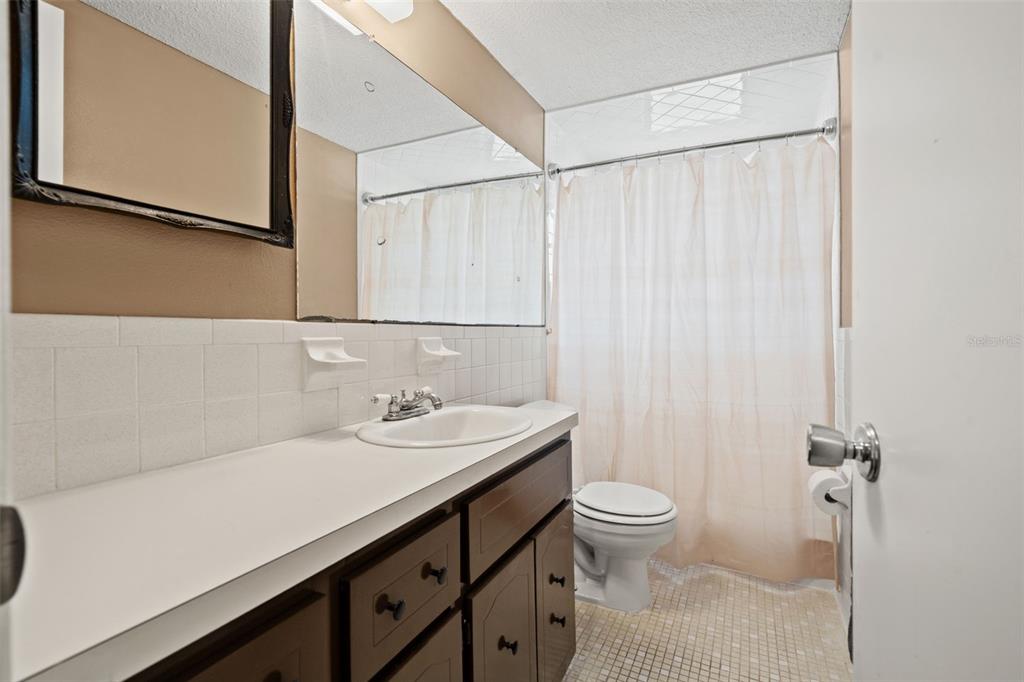 9926 Lakeside Lane Port Richey, FL 34668 - Photo 15 of 44 Gallery Image 15