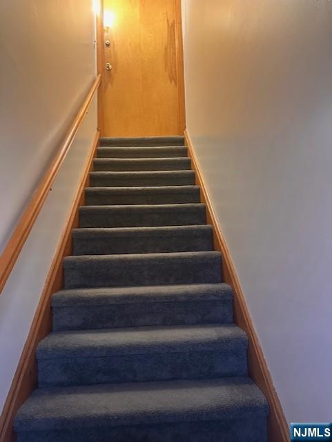55 Alpine Street, Unit 2 Garfield, NJ 07026 - Photo 3 of 24