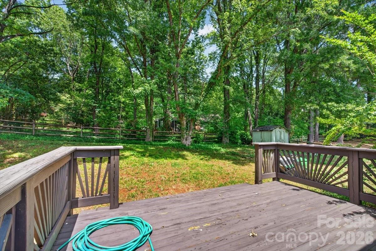 7615 Alexander Road Charlotte, NC 28270 - Photo 27 of 31 Gallery Image 27