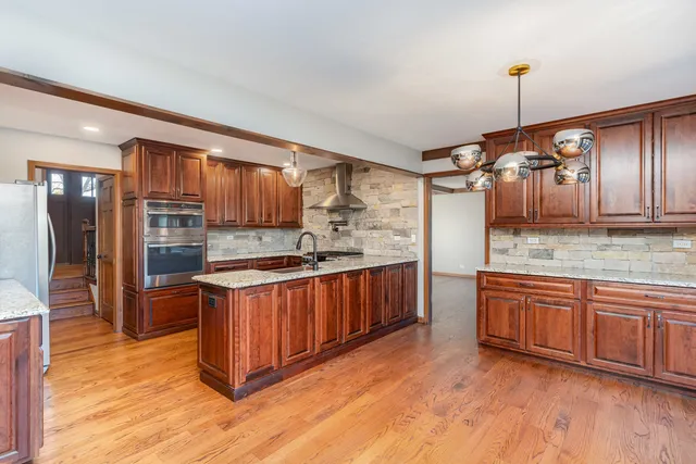 $5,500 | 841 Turnbridge Circle, Naperville, IL 60540