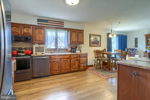 $269,900 | 162 Oak Drive, Thompsontown, PA 17094