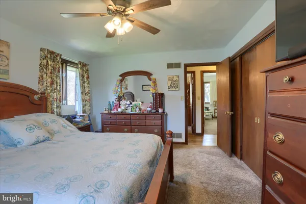 $269,900 | 162 Oak Drive, Thompsontown, PA 17094