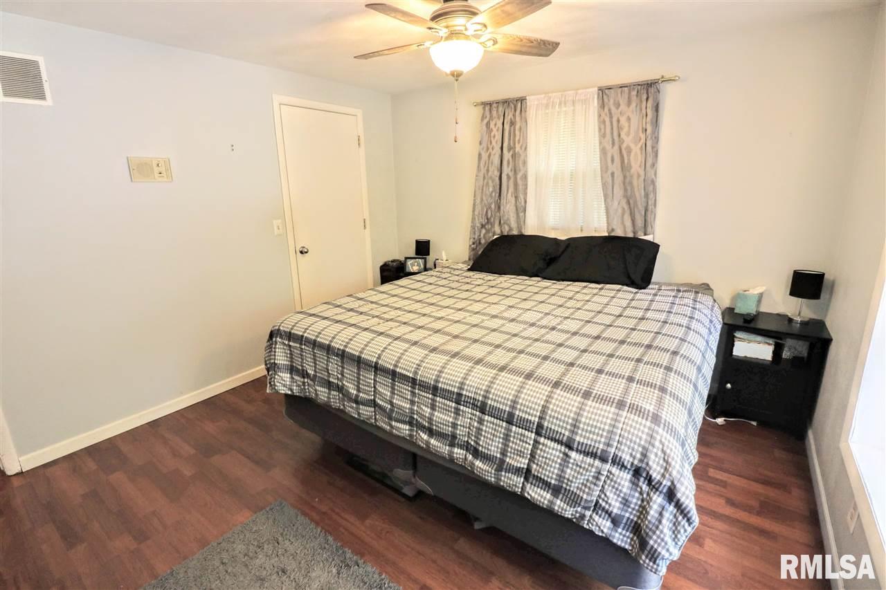 905 West Ravinwoods Road Peoria, IL 61615 - Photo 22 of 34 Gallery Image 22