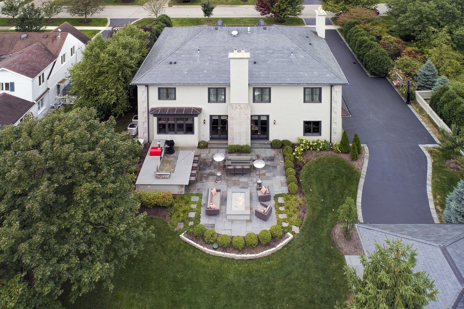 127 Old Green Bay Road Winnetka, IL 60093 - Photo 29 of 33 a aerial view of a house with table and chairs