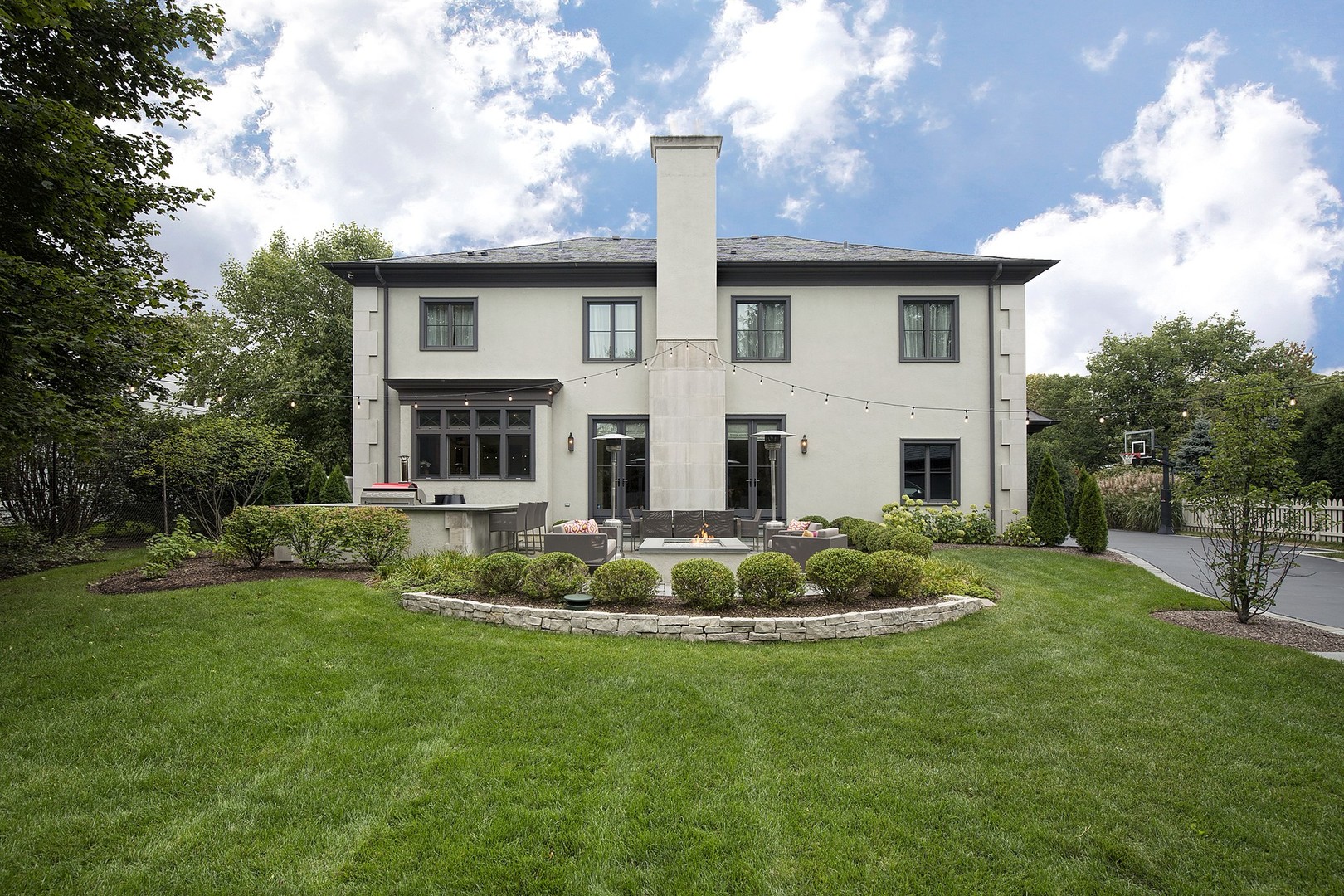 127 Old Green Bay Road Winnetka, IL 60093 - Photo 30 of 33 a front view of a house with a yard