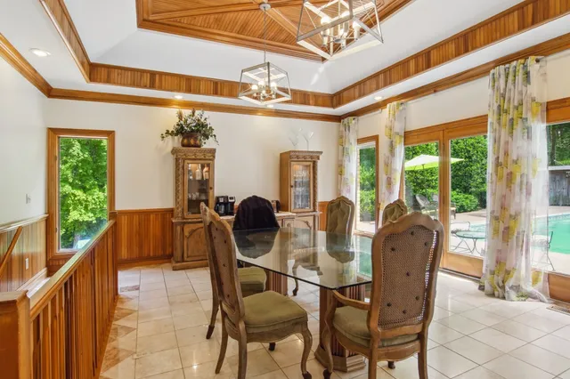 $1,500,000 | 320 Shutes Cove, Old Hickory, TN 37138