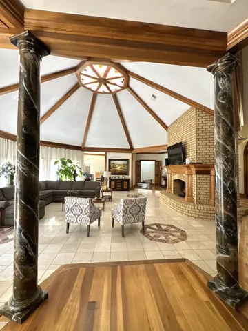 $1,500,000 | 320 Shutes Cove, Old Hickory, TN 37138