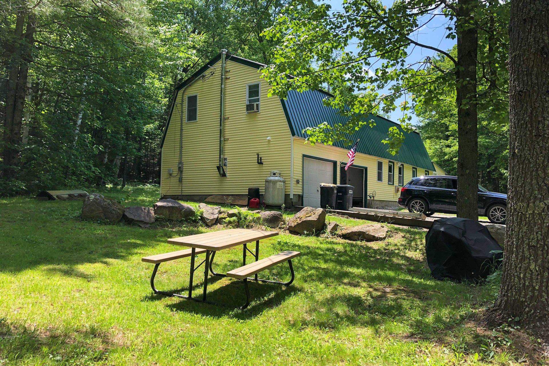 316 Mt Cleveland Road Bethlehem, NH 03574 - Photo 4 of 35