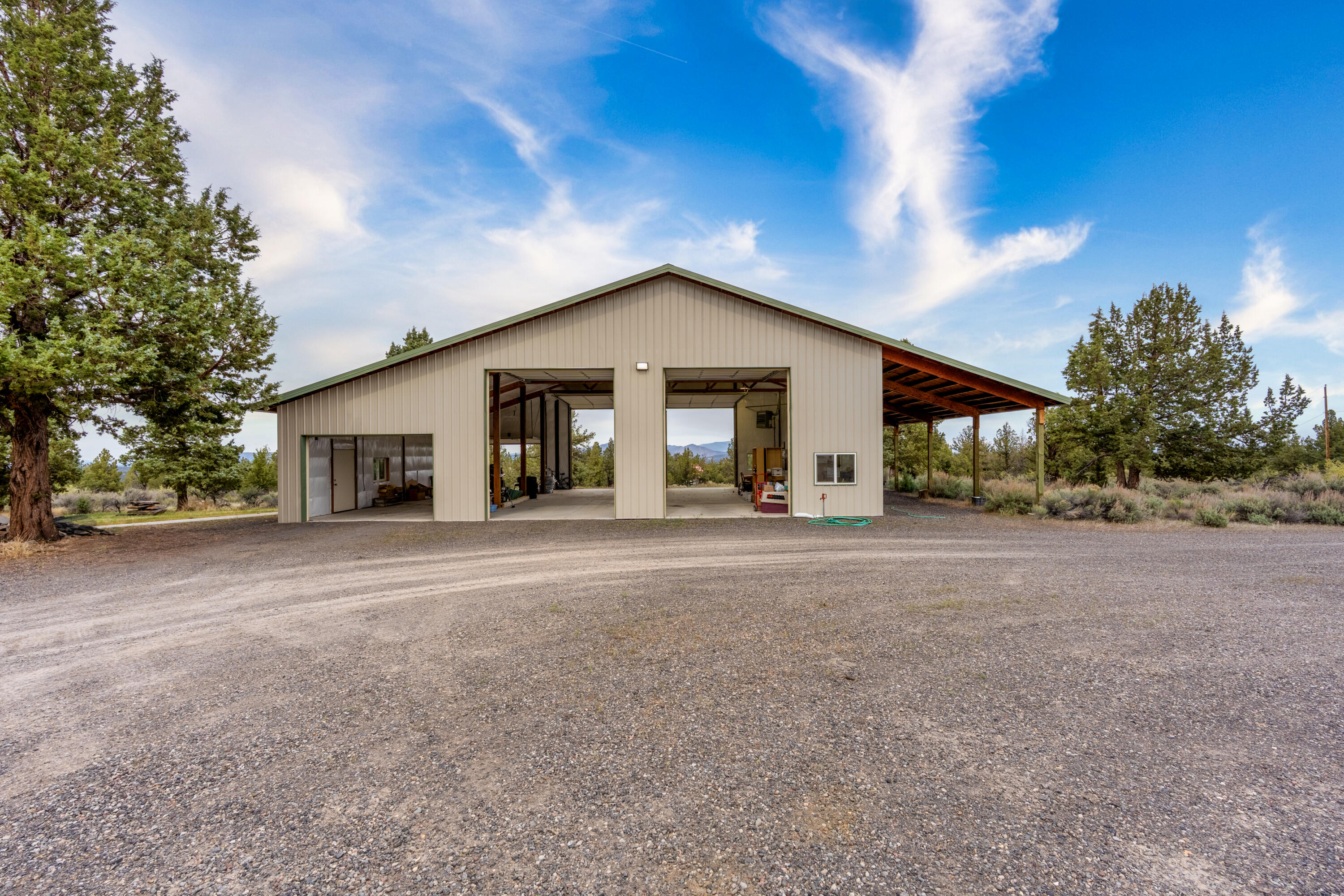 501 Northwest 103rd Street Redmond, OR 97756 - Photo 5 of 40
