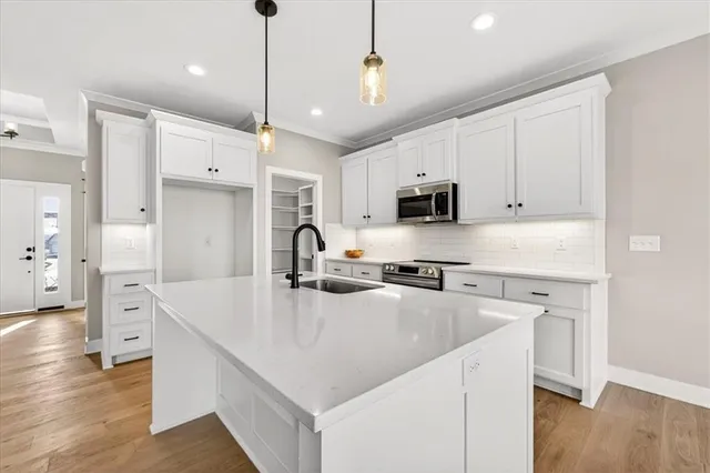 $490,510 | 25058 West 94th Terrace, Lenexa, KS 66227