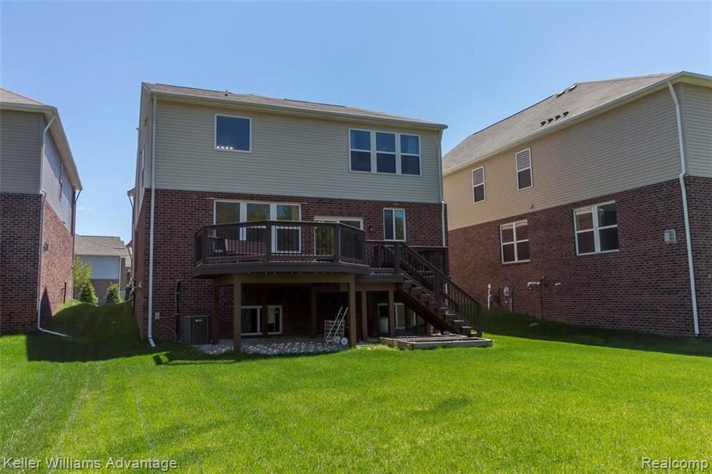 28319 Declaration Road Novi, MI 48377 - Photo 11 of 97