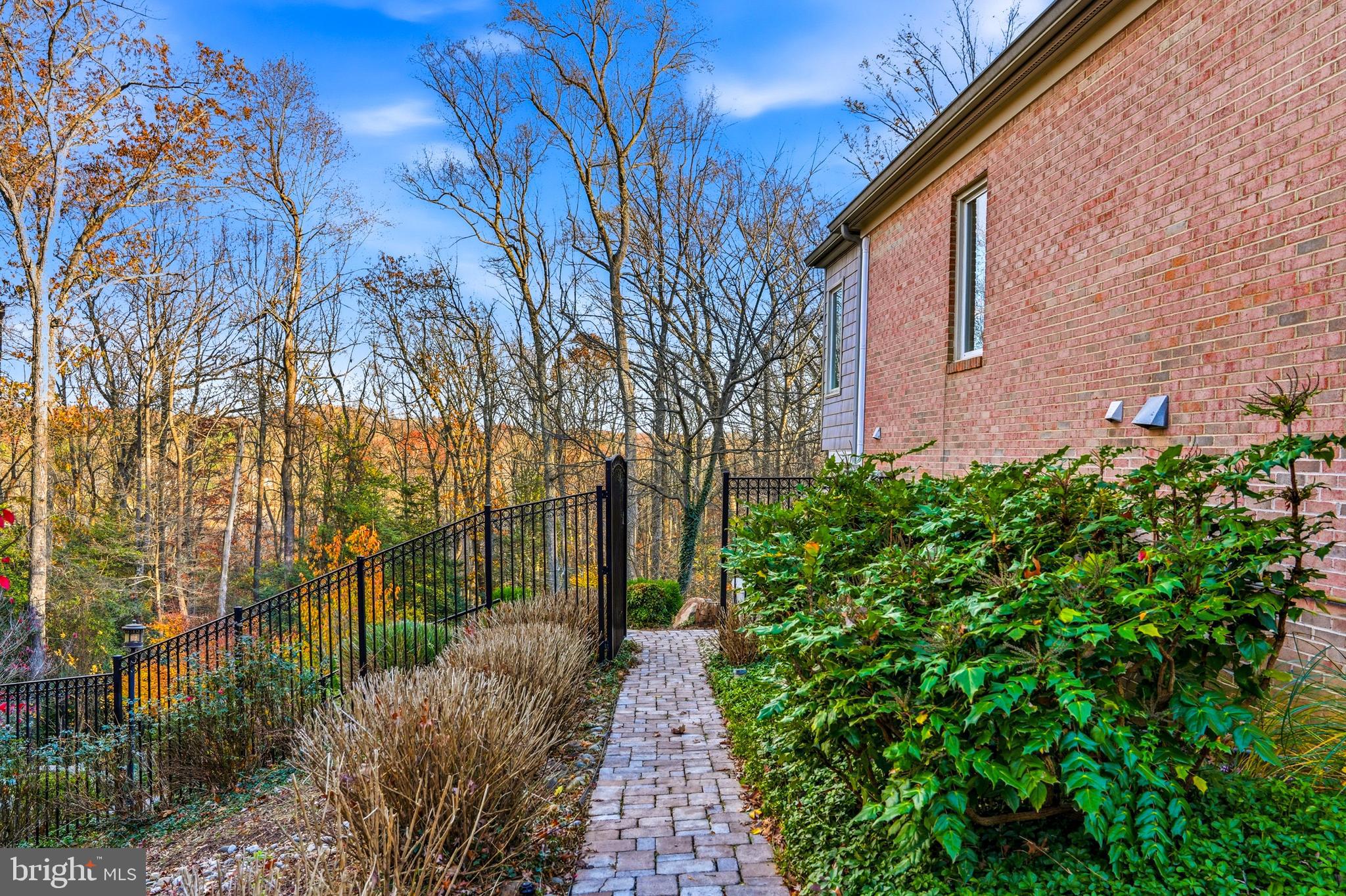 2007 Spring Branch Drive Vienna, VA 22181 - Photo 72 of 99