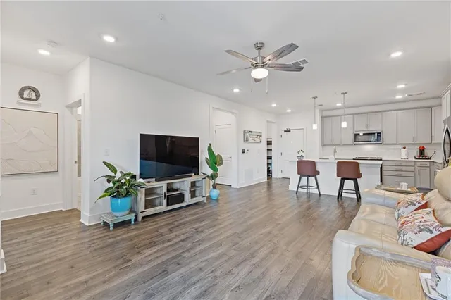 $480,000 | 3211 Orwell Way, Unit 4305, Cumming, GA 30041