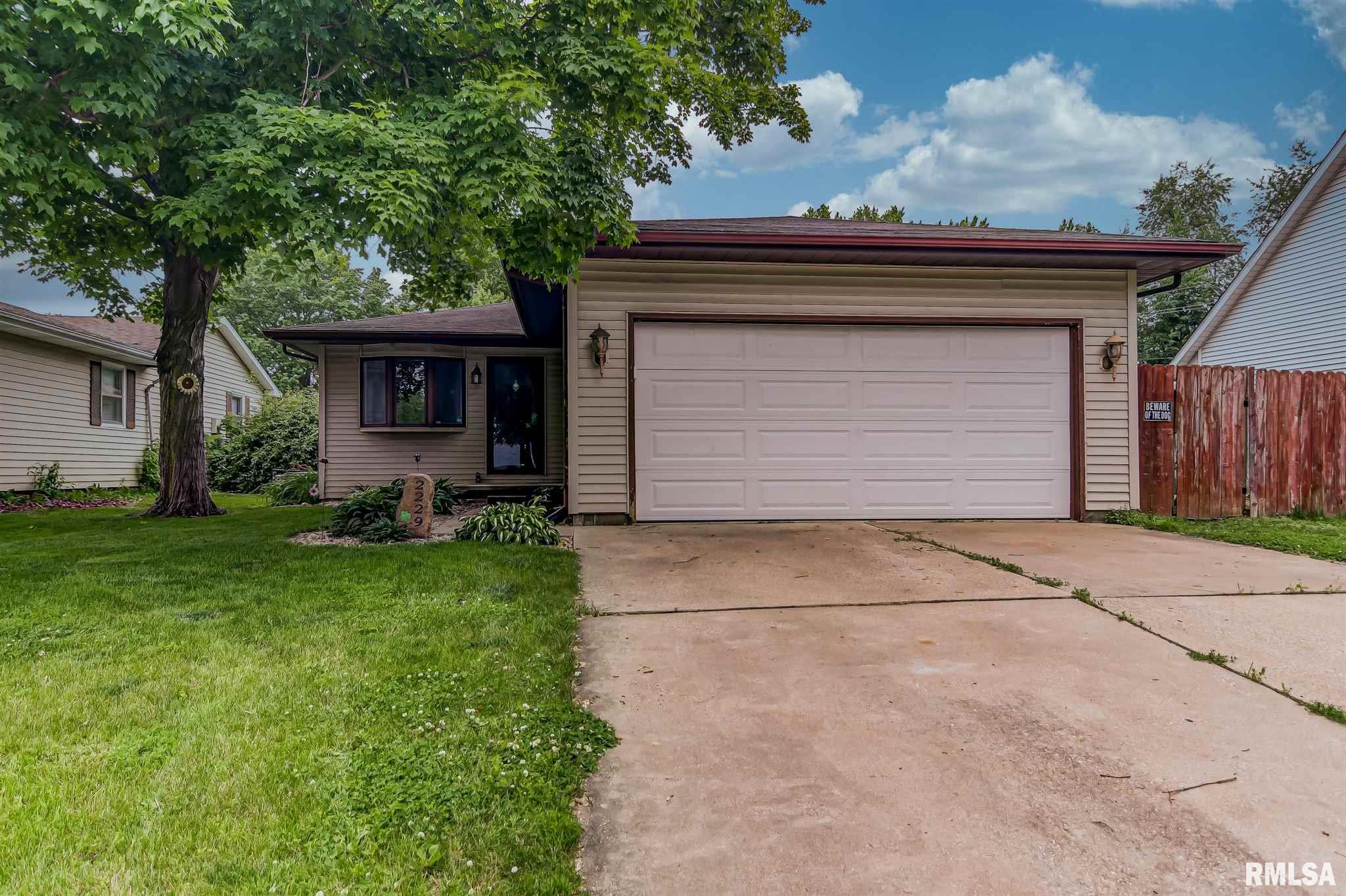 2229 Croydon Drive Springfield, IL 62703 - Photo 3 of 35