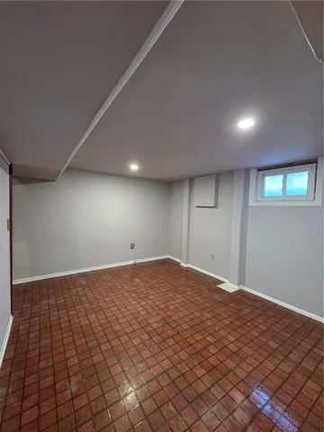 $165,000 | 832 West Charles Street, Independence, MO 64055