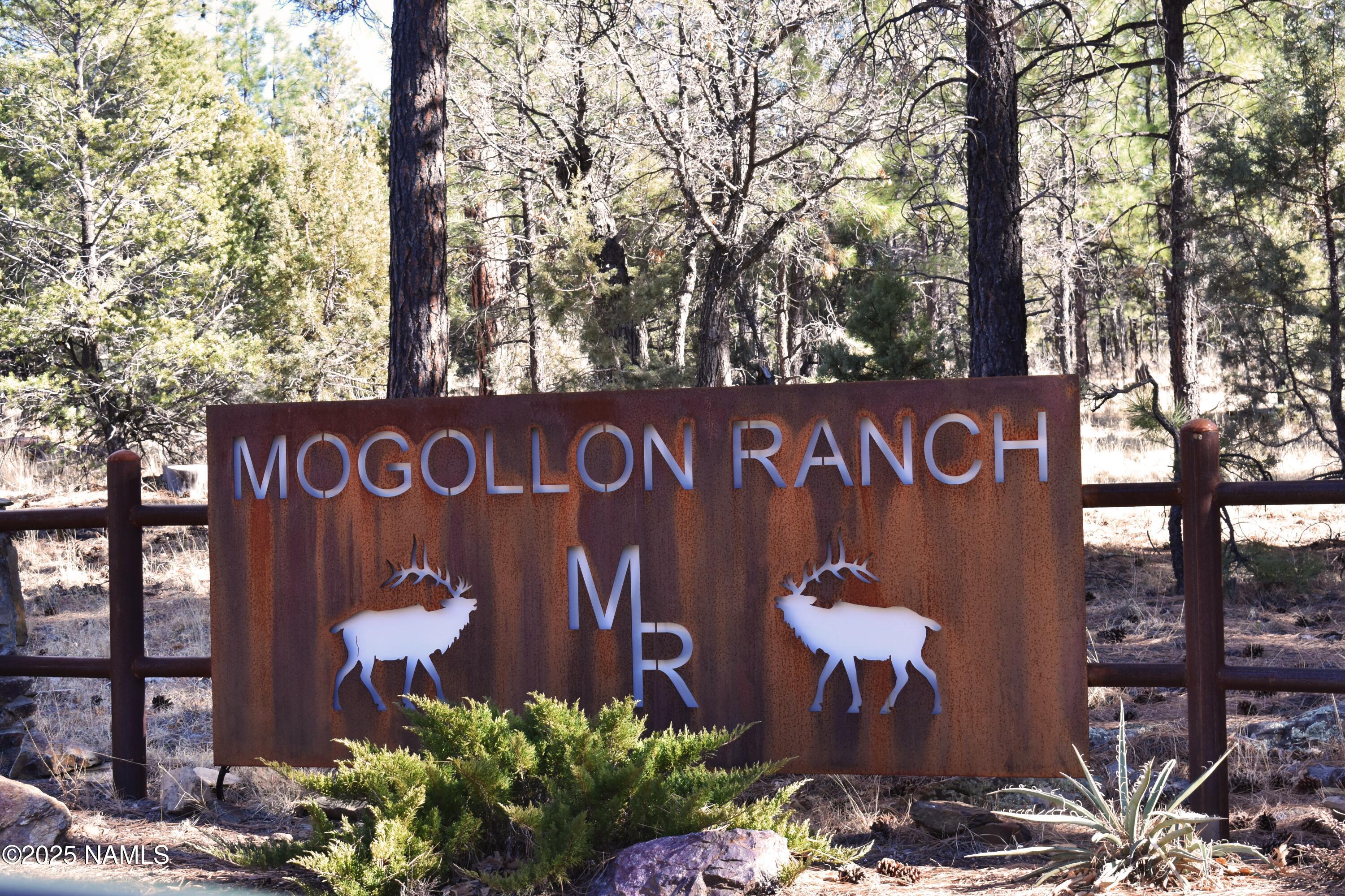 a sign that is on the wall of a building