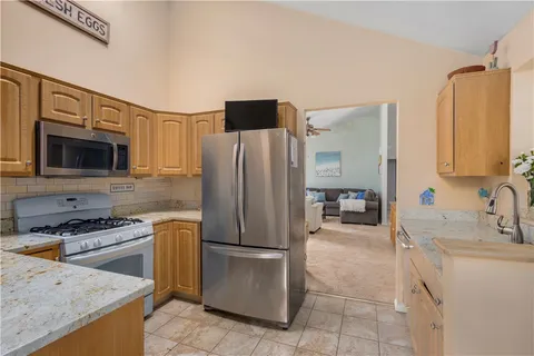$795,000 | 39 Almy Knoll Terrace, Portsmouth, RI 02871